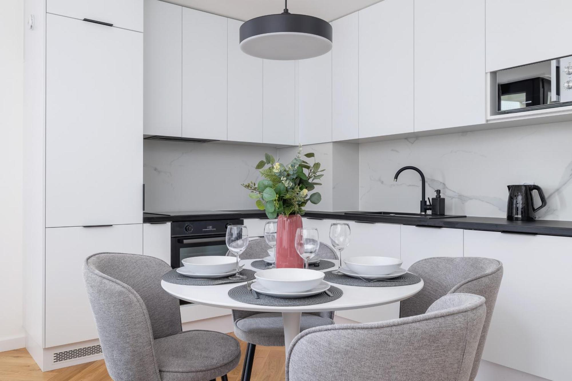 Lux Apartments Kosciuszki 39 With Parking By Renters Prestige Kraków Zewnętrze zdjęcie